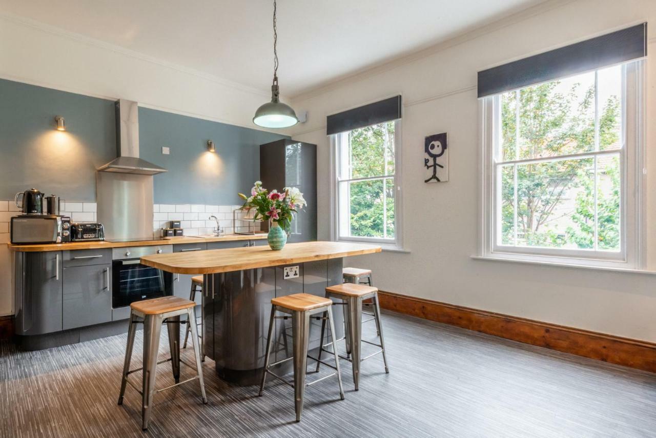 144 Lower Cheltenham Place Hotell Bristol Eksteriør bilde