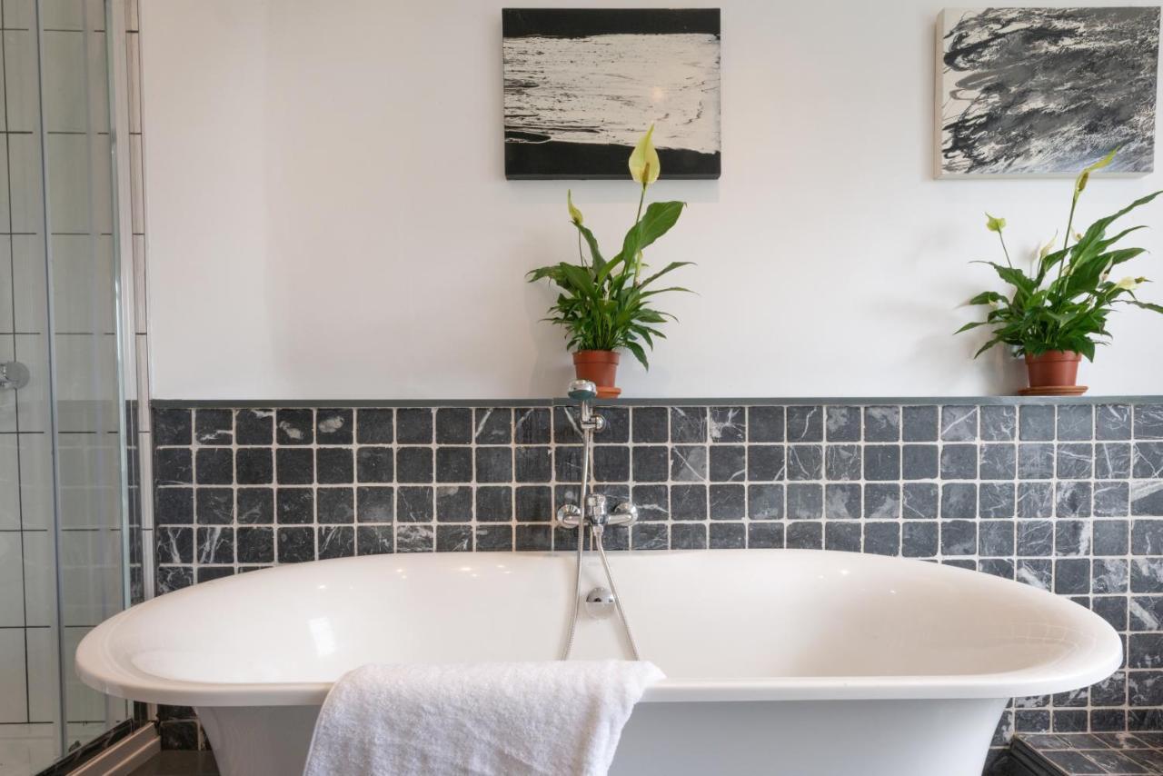 144 Lower Cheltenham Place Hotell Bristol Eksteriør bilde